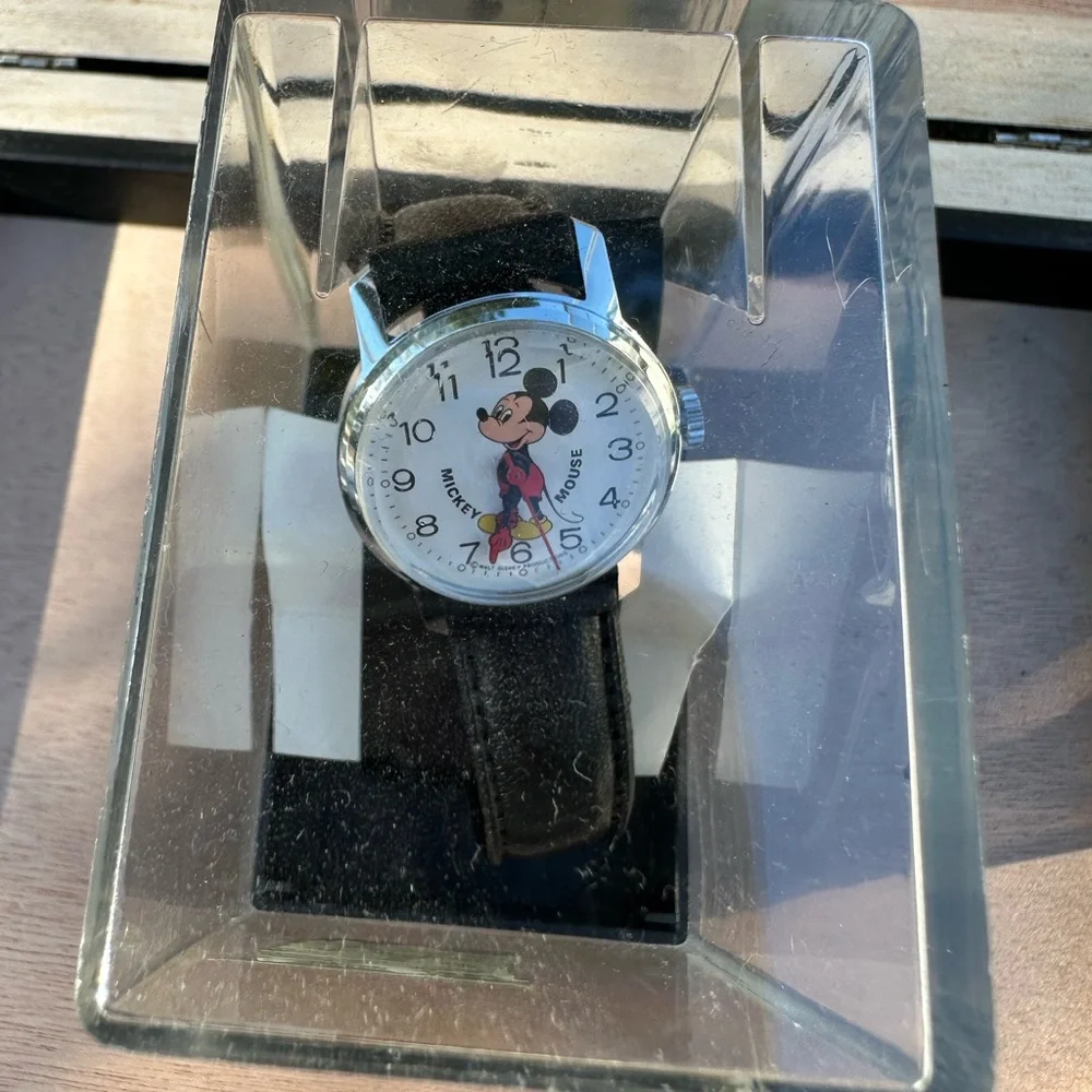 Vintage Disney Mickey Mouse Watch with Black and Red Accents